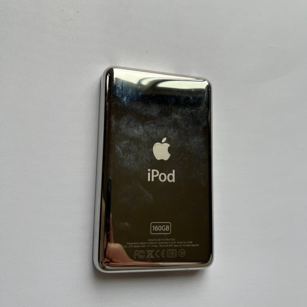 iPod Classic 6th gen 160gb black new - Picture 5 of 5